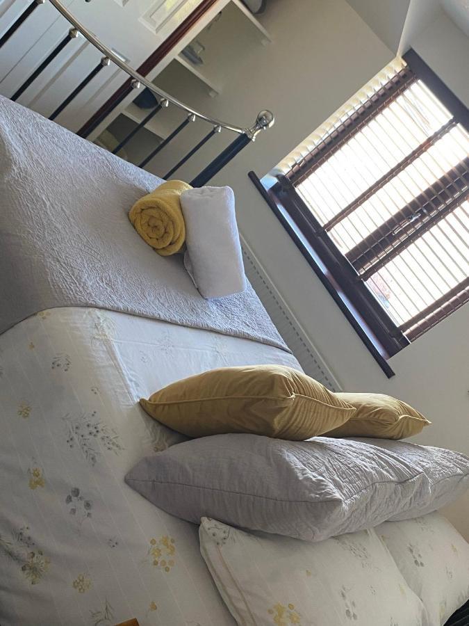 Meadowview Cottage, Garden View كامبورن المظهر الخارجي الصورة